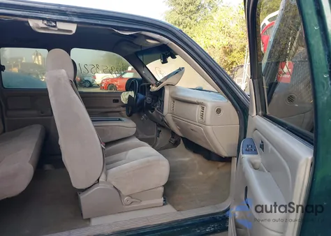 2004 Chevrolet Silverado 1500 Ls from USA, damaged, VIN 2GCEC19T141306893